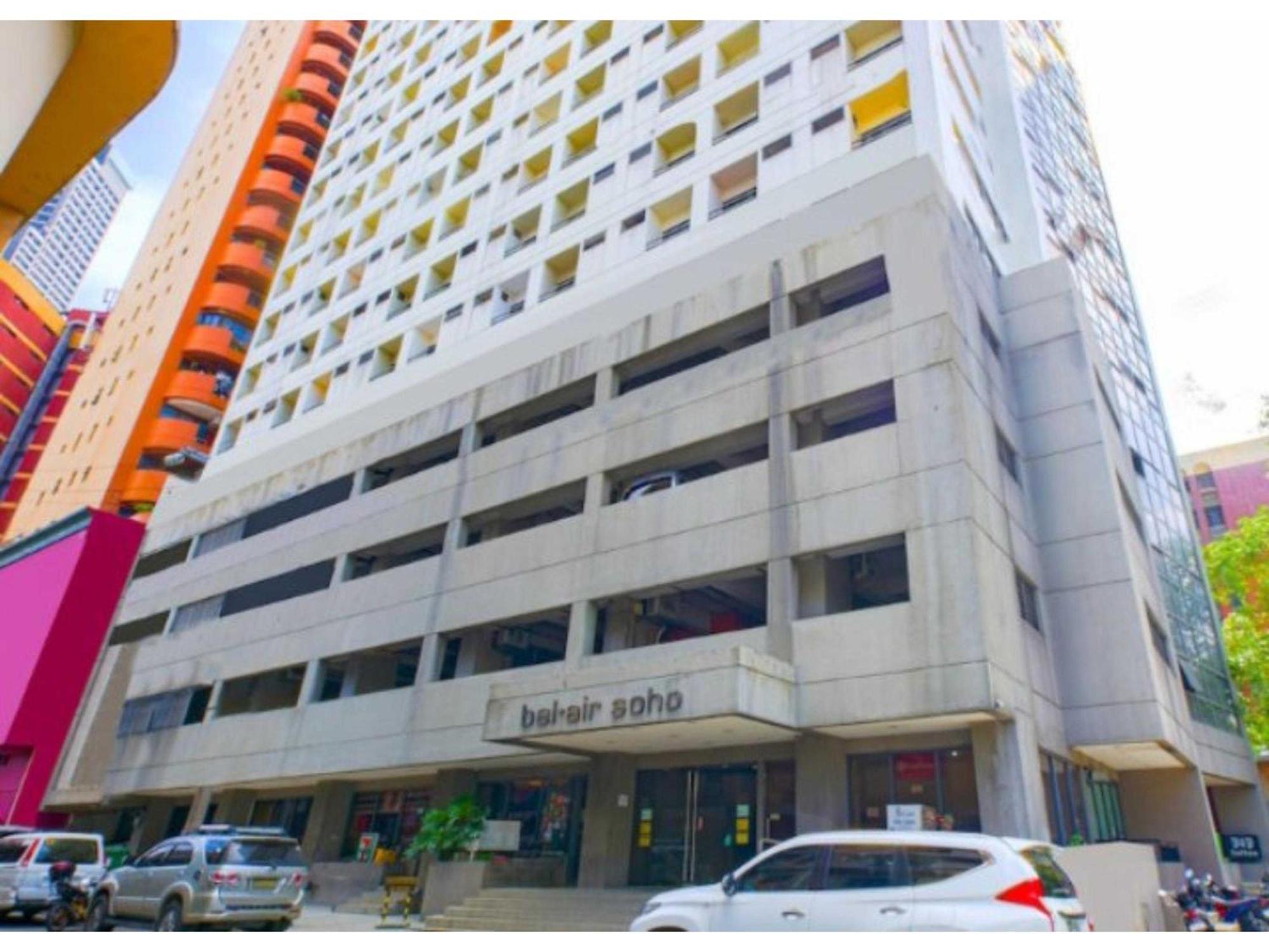 Oyo 769 Poblacion Suites Polaris San Pedro Makati Exterior foto